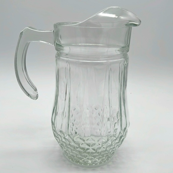 Gibson Home Brunson Glass Pitcher - Diamond Pattern - Picture 1 of 11